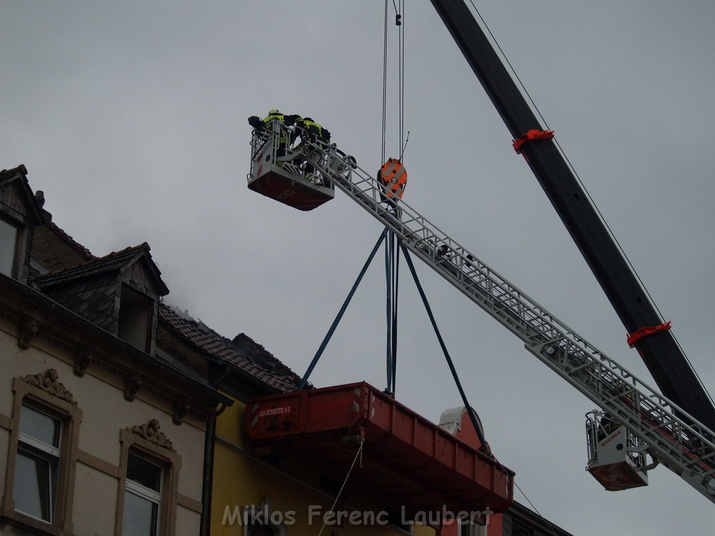 Brand Koeln Dellbrueck Bergisch Gladbacherstr   P586.JPG